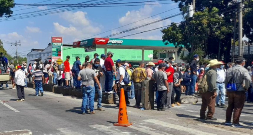 “La orden ahorita es que usted va a retornar”: agente PNC