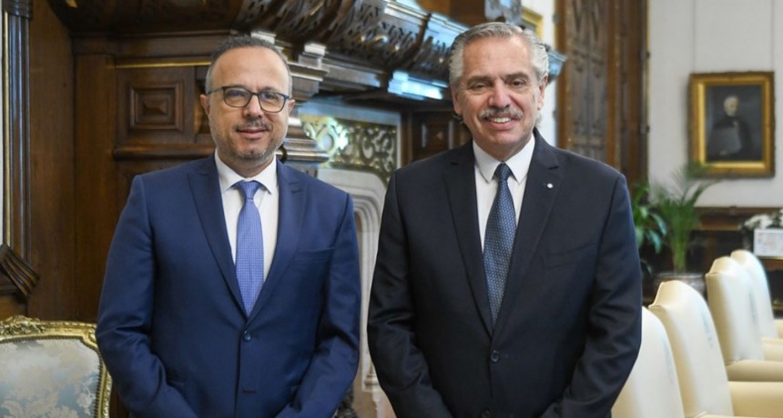 Rechazo a la designación del ex CEO de Syngenta como jefe de asesores de Presidencia  