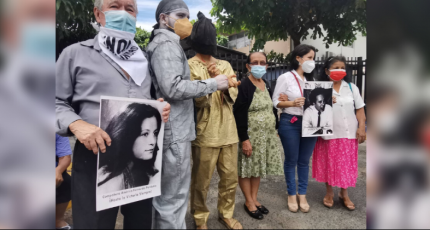 Las víctimas deben ser el centro de la Ley de Justicia Transicional