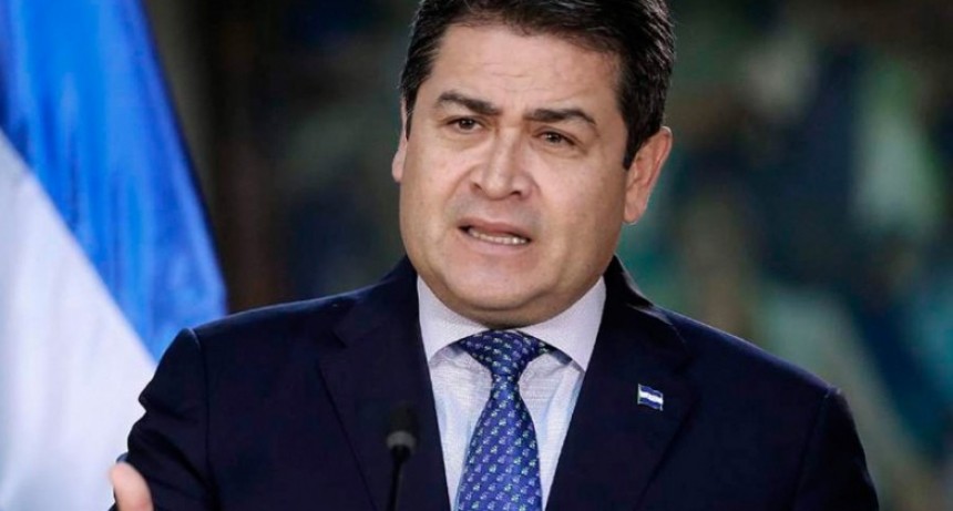 El expresidente de Honduras fue extraditado a EEUU, donde será juzgado por narcotráfico