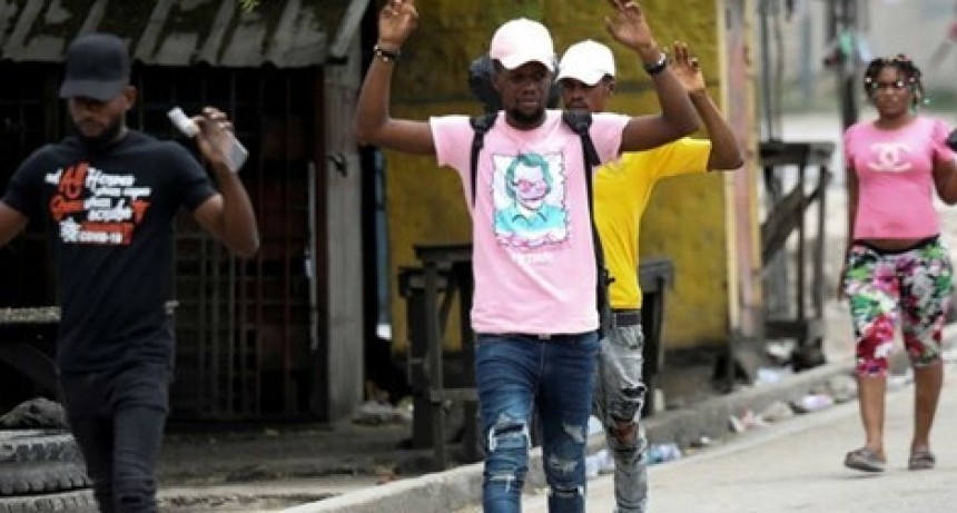 Al menos 148 muertos en enfrentamientos entre bandas cerca de Puerto Príncipe