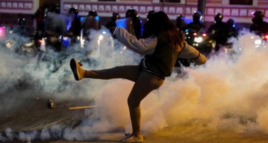 Ecuador declara estado de excepción y dicta compensaciones por protestas indígenas