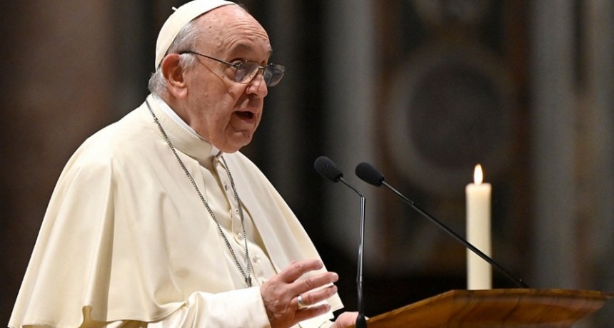 Francisco pedirá perdón por los abusos a indígenas en internados cristianos