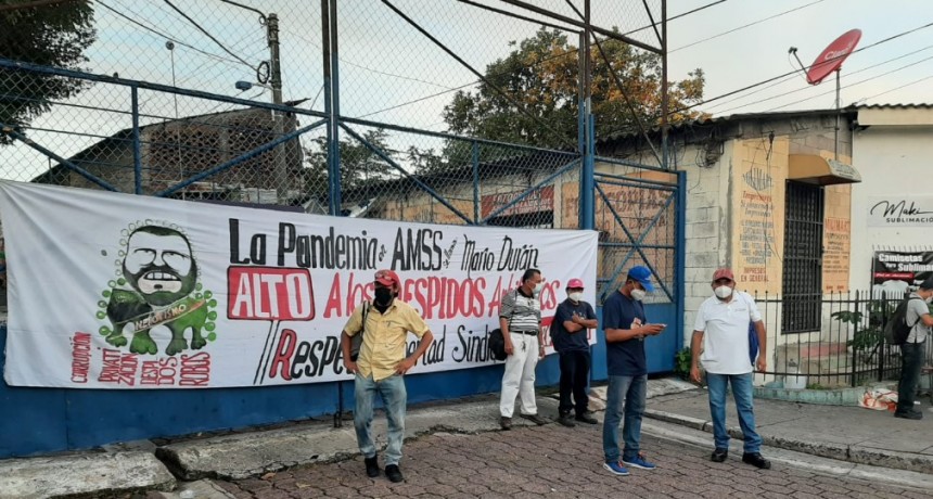 Protestas por supuestos despidos injustificados en Alcaldía capitalina