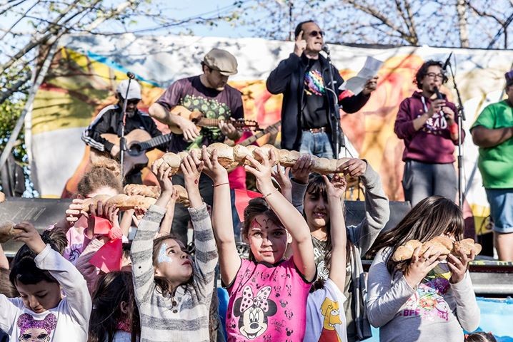 Casita Huilen, la fiesta de los pibes y las pibas en Argentina