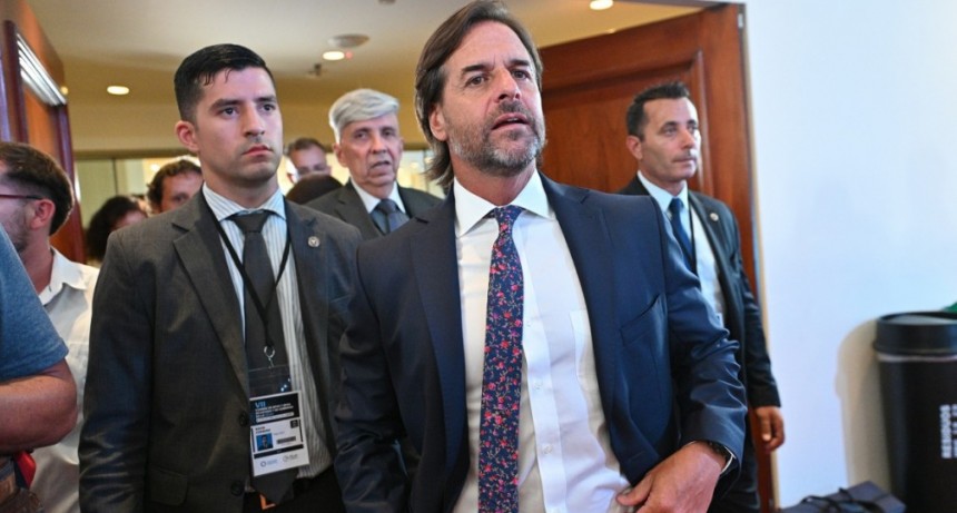El escándalo por el pasaporte a un narco pone en jaque a Lacalle Pou
