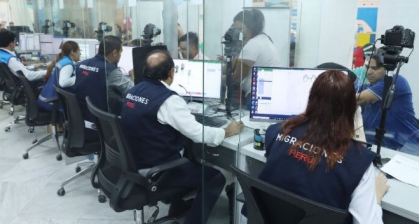 Perú expulsará a extranjeros que no se ajusten a la ley